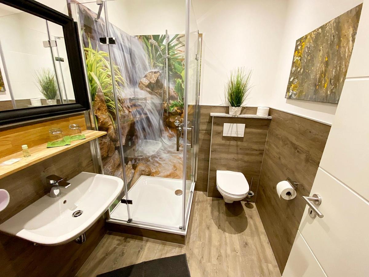 Seehaus Mamming - Hotel - Schlaffaesser - Biergarten - Camping Екстериор снимка
